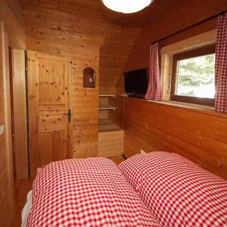 Chalet Falkert-huette „beim Almoehi