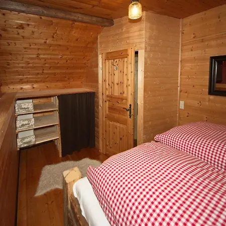 Falkert-huette „beim Almoehi