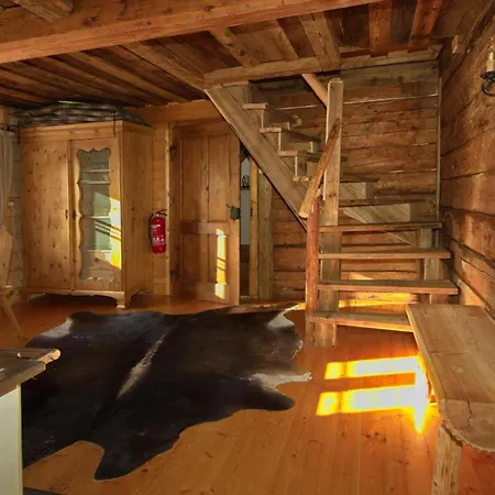 Chalet Falkert-huette „beim Almoehi