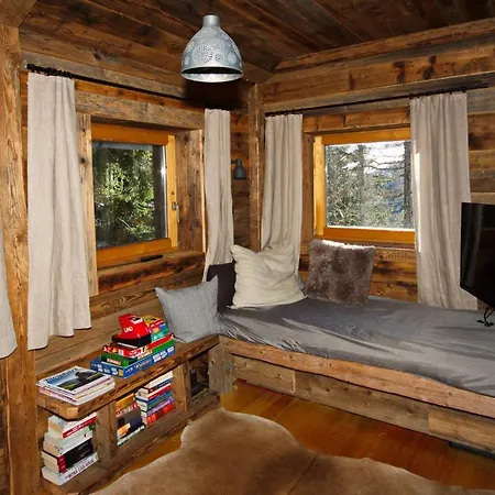 Falkert-huette „beim Almoehi