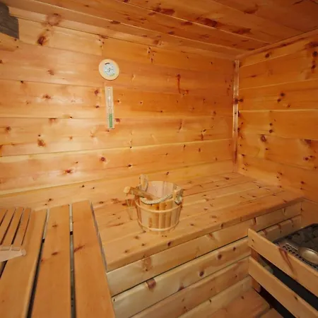 Chalet Falkert-huette „beim Almoehi