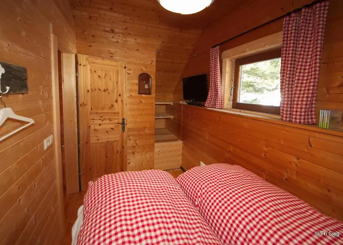 Chalet Falkert-huette „beim Almoehi