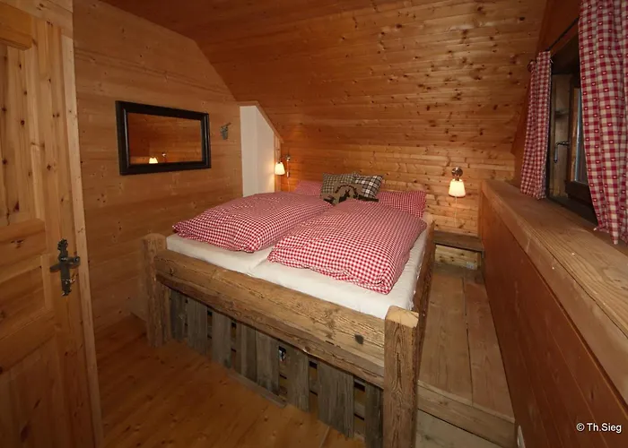 Chalet Falkert-huette „beim Almoehi