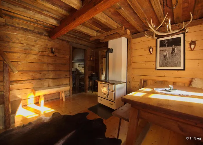 Chalet Falkert-huette „beim Almoehi