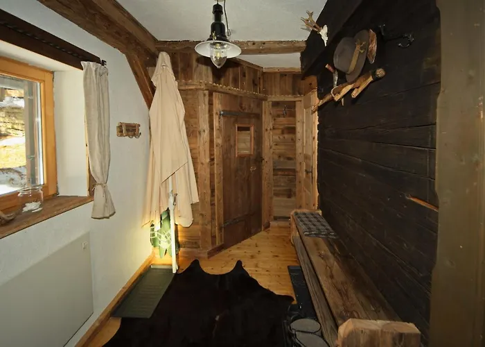 Falkert-huette „beim Almoehi